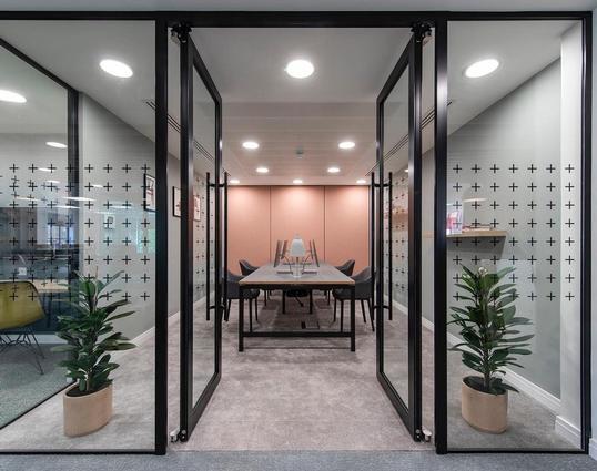 Kvadrat Track System